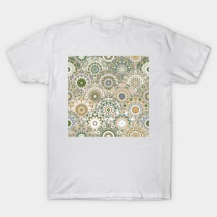 Seamless pattern with floral mandala T-Shirt